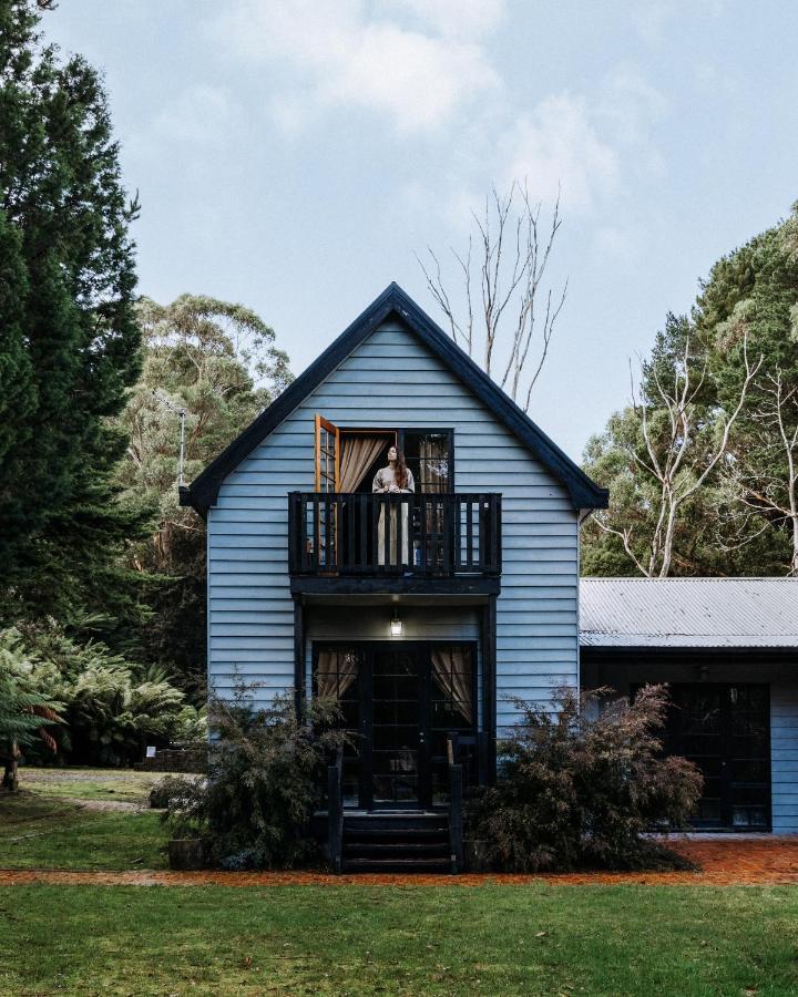 The Quarters Hotel Strahan Exterior foto